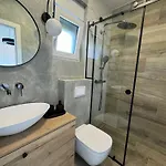 Aura Adriatica Onyx - Luxury Apartment, Private Pool, Sea View, Parking Apartment